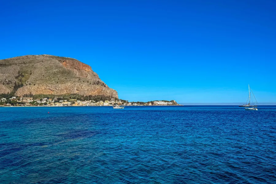 Mondello – Grotta dell’Olio – Isola delle Femmine